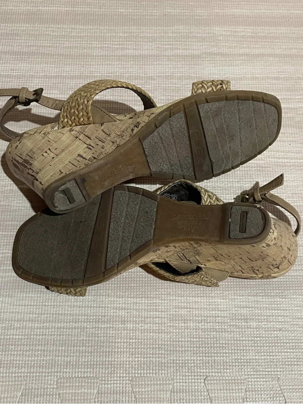 Women’s Life Stride Velocity With Memory Foam Cork Wedge Sandal
